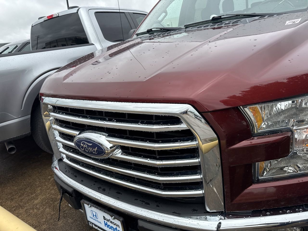 Used 2017 Ford F150 XLT w/ Equipment Group 302A Luxury AWD/4WD image 2