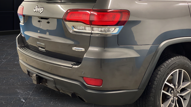 Used 2020 Jeep Grand Cherokee Laredo w/ Quick Order Package 2BN North AWD/4WD image 39
