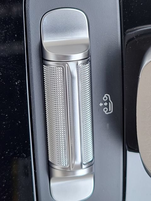 New 2025 Mercedes-Benz GLS 450 4MATIC image 27