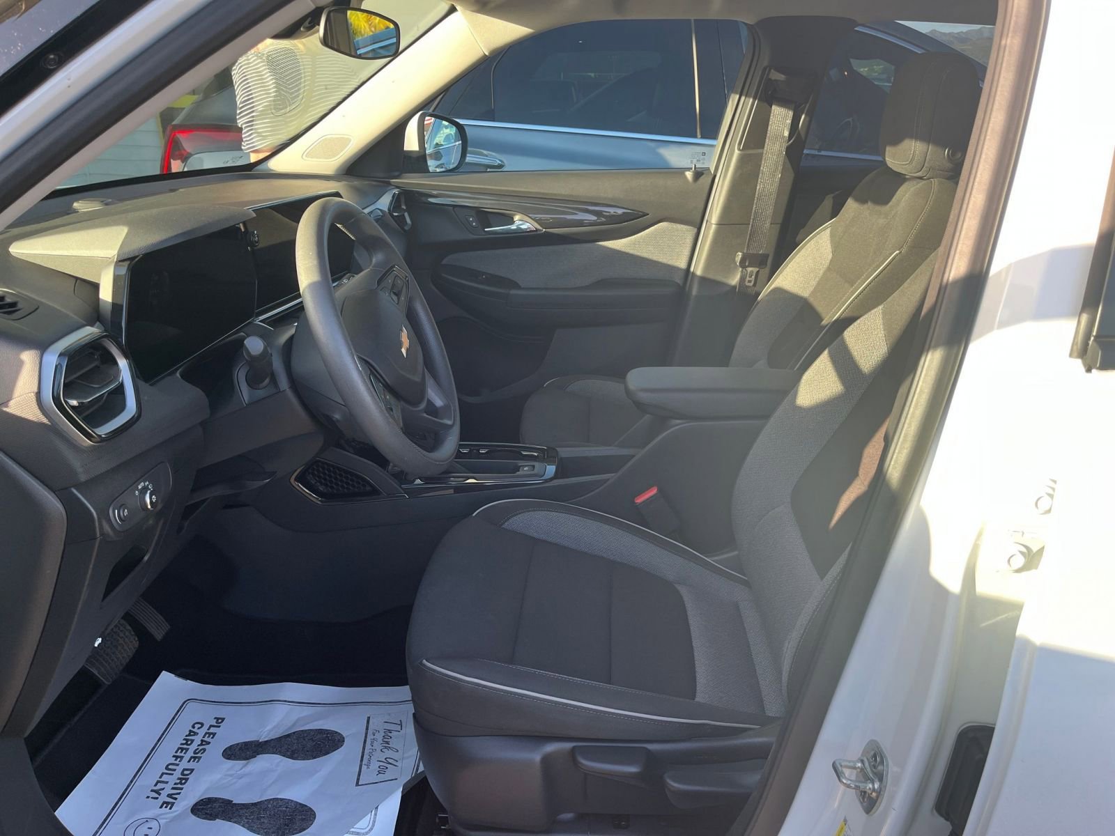 Used 2025 Chevrolet TrailBlazer LT image 25