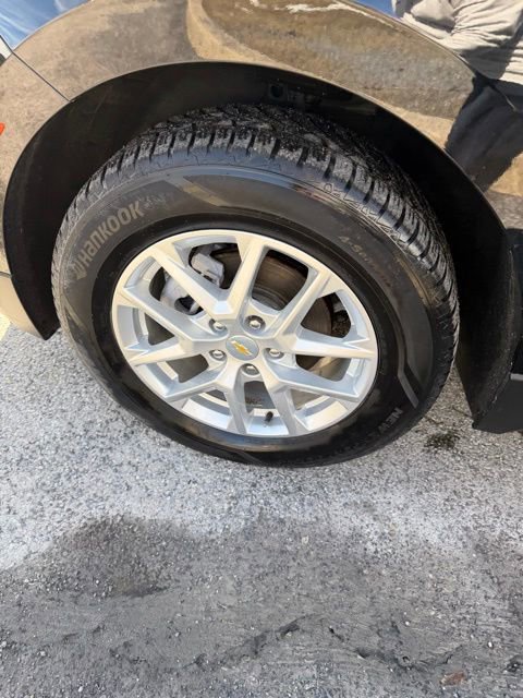 Used 2022 Chevrolet Equinox LS w/ LS Convenience Package AWD/4WD image 14