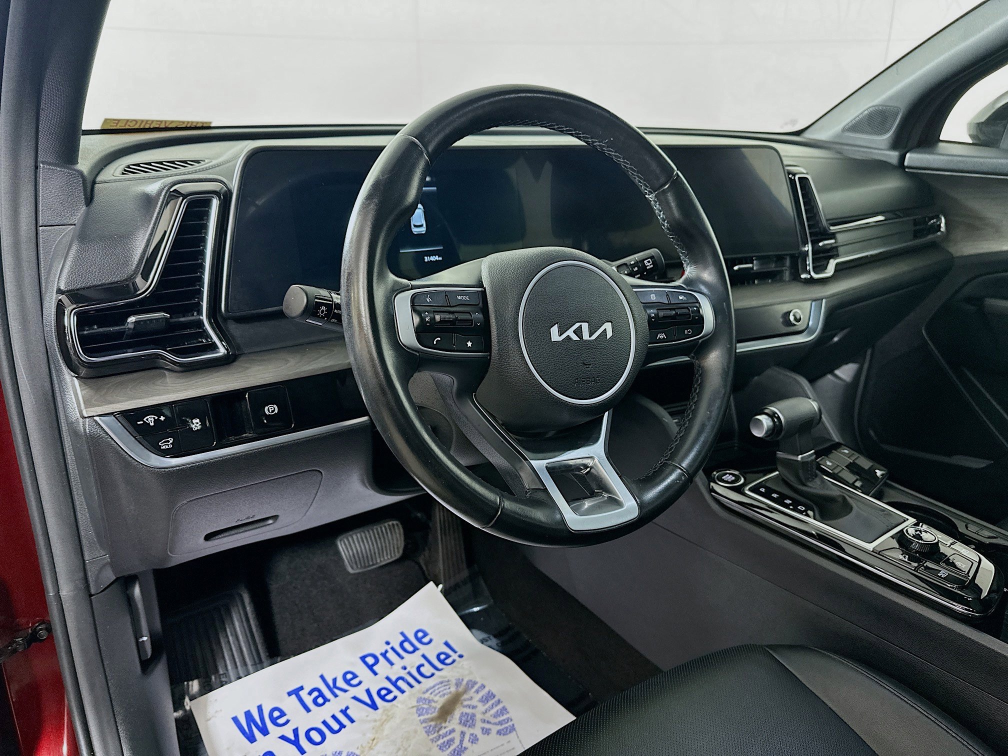 Certified 2023 Kia Sportage X-Line w/ X-Line Premium Package AWD/4WD image 9