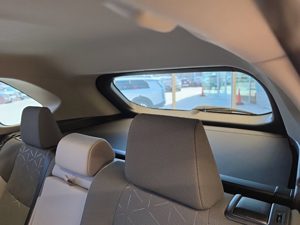 Used 2025 Toyota RAV4 XLE w/ Convenience Package FWD image 56
