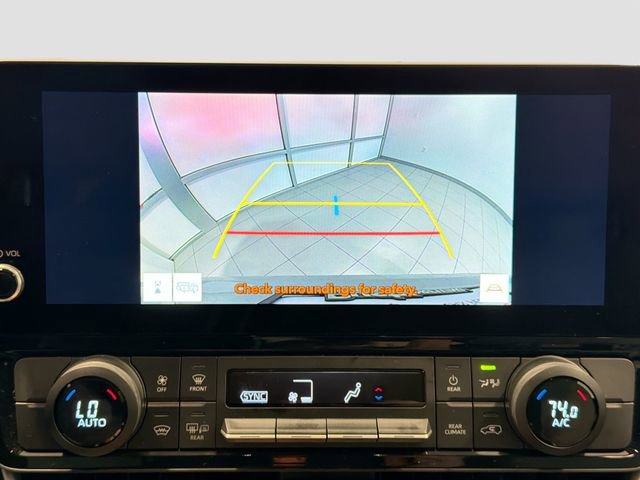 Certified 2025 Toyota Grand Highlander LE image 12