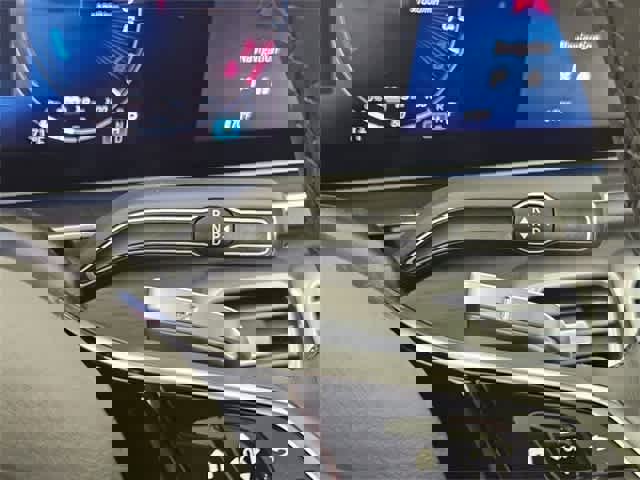 Certified 2025 Mercedes-Benz GLE 450e 4MATIC image 28