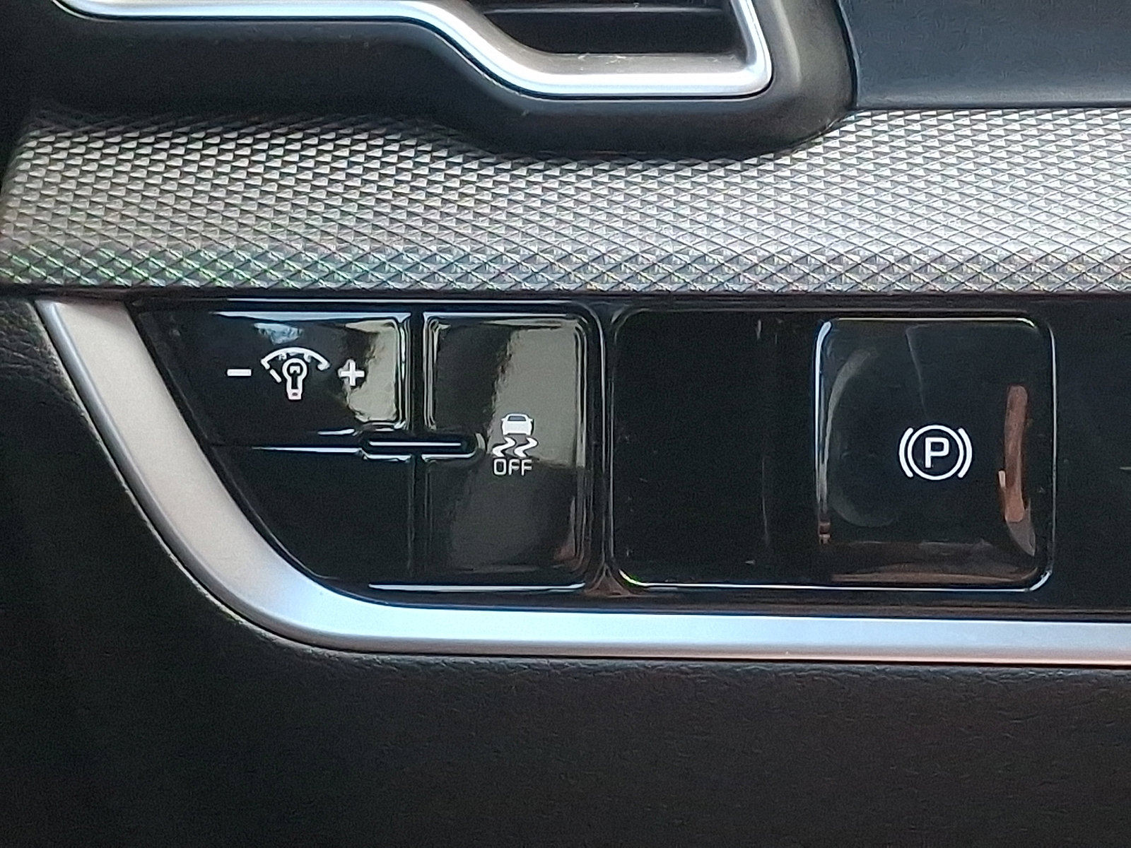 Used 2023 Kia Sportage LX image 22