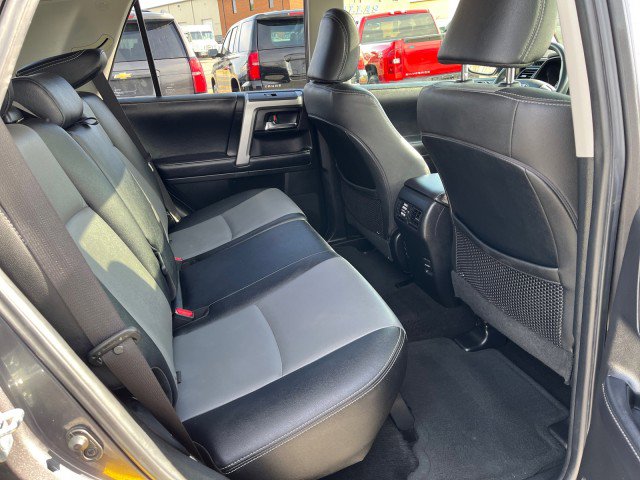 Used 2019 Toyota 4Runner SR5 Premium image 18