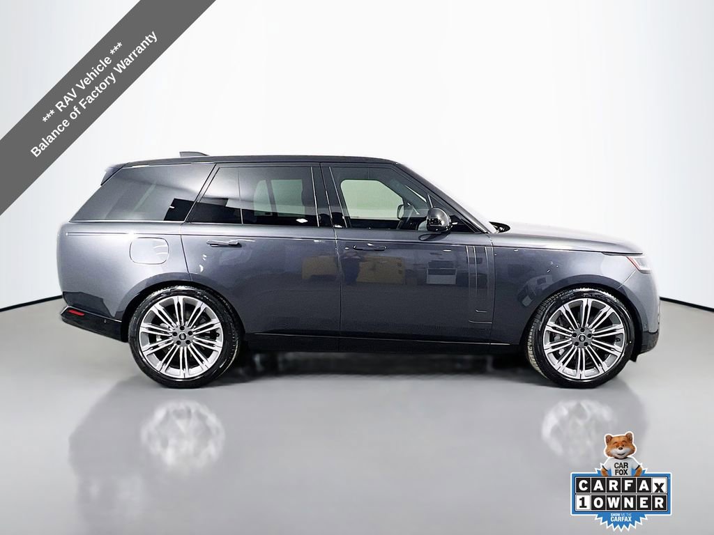 Used 2024 Land Rover Range Rover SE image 4
