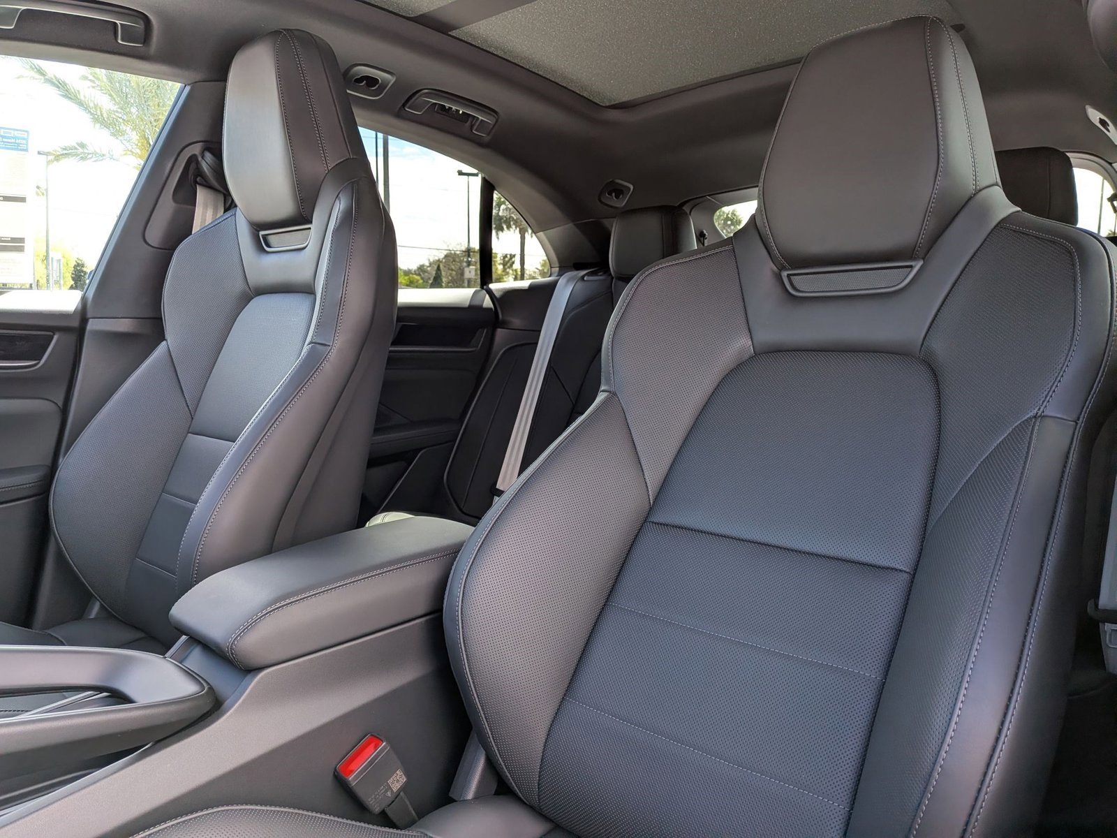 New 2026 Porsche Macan Electric image 5