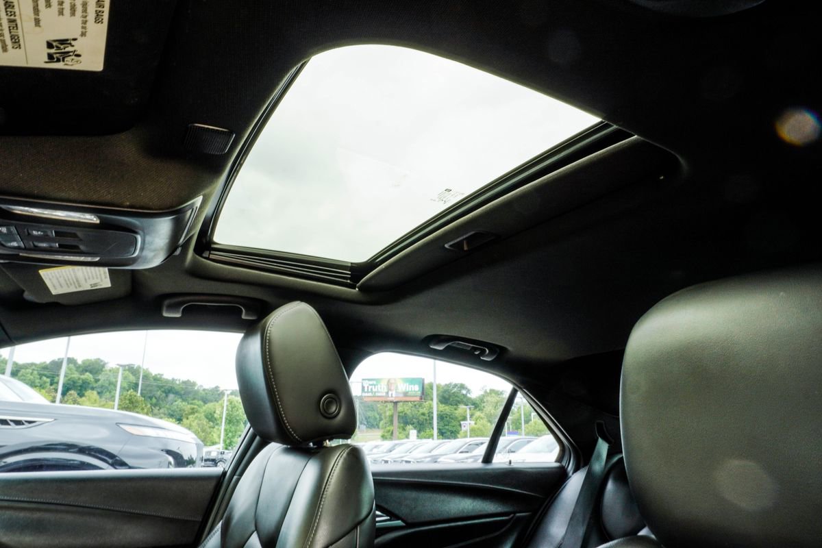 Used 2022 Cadillac CT4 Luxury w/ LPO, Exterior Accent Package RWD image 41
