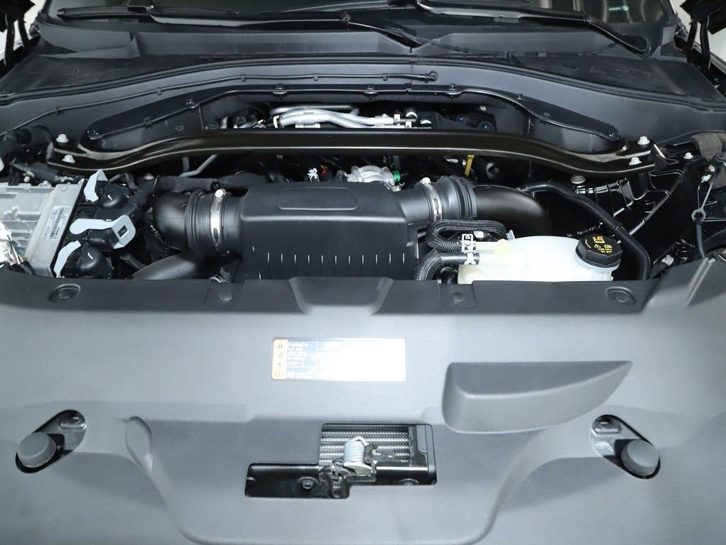 Certified 2025 Lincoln Aviator Black Label image 44