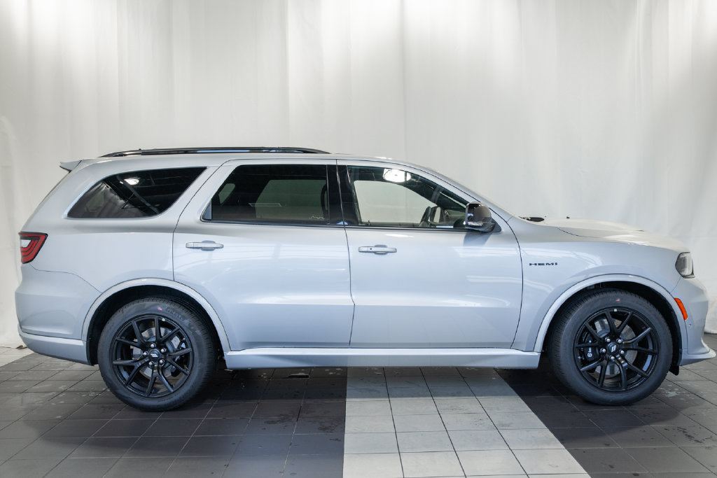 New 2026 Dodge Durango GT w/ Tow 'N Go Package AWD/4WD image 3