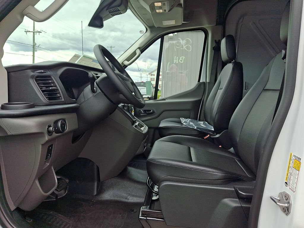 New 2026 Ford Transit 350 148 Medium Roof RWD image 9