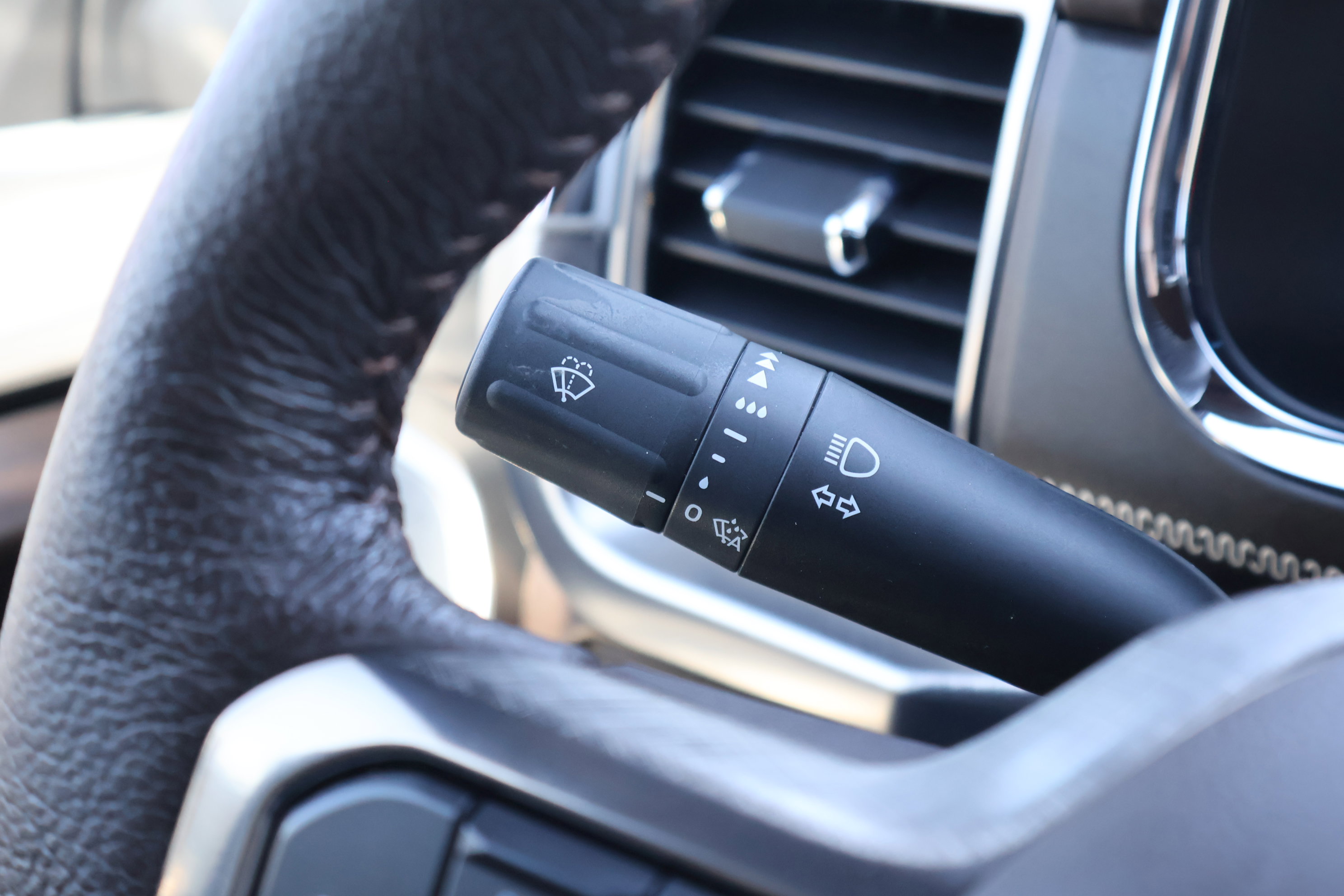 Used 2022 Ford F150 King Ranch w/ Equipment Group 601A High image 18