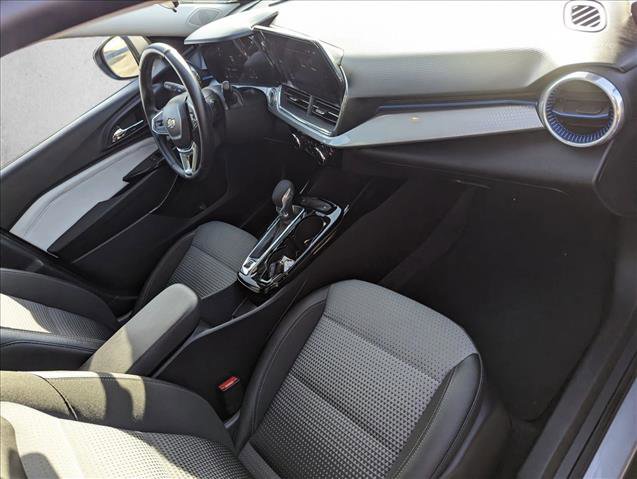 Used 2024 Chevrolet Trax LT w/ LT Convenience Package image 20