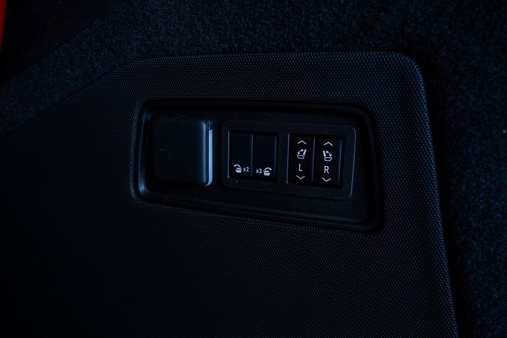 Used 2025 Cadillac Escalade Sport Platinum w/ LPO, Floor Liner Package image 60