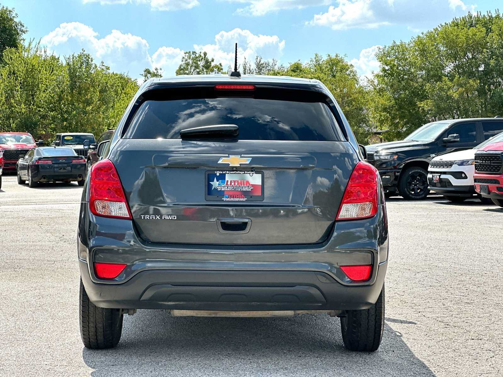 Used 2020 Chevrolet Trax LS w/ Tint and Cruise Package AWD/4WD image 14