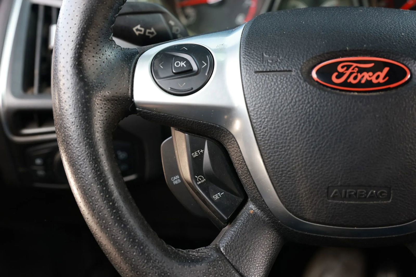 Used 2013 Ford Focus ST image 25