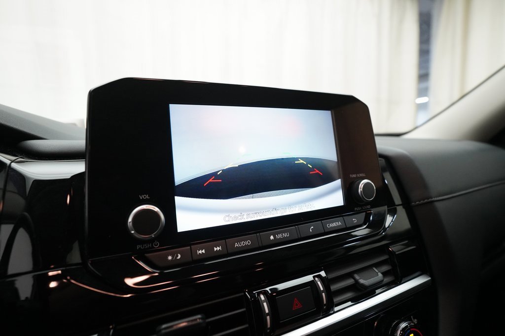 Certified 2024 Nissan Pathfinder SV image 19