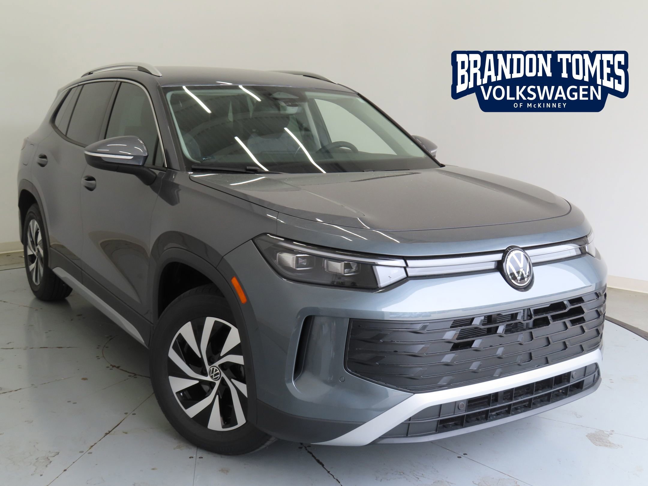 New 2025 Volkswagen Tiguan S