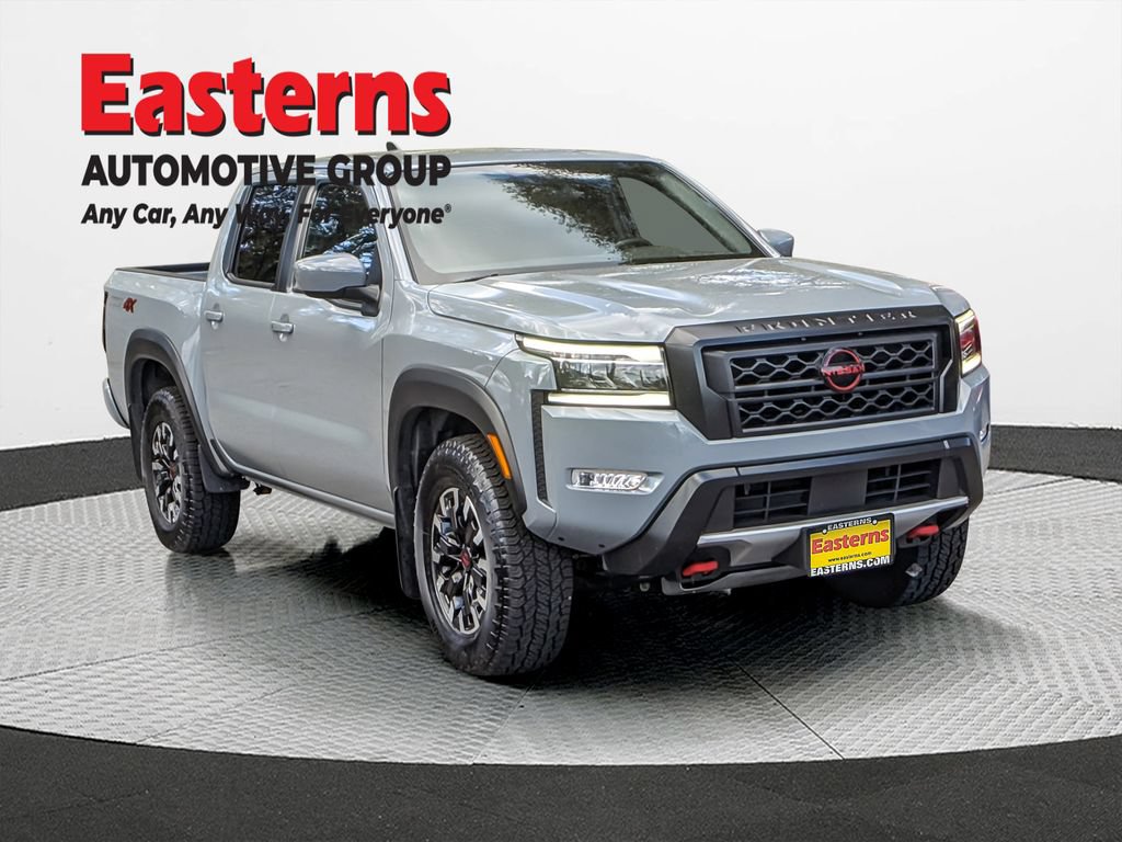 Used 2024 Nissan Frontier PRO-4X w/ Technology Package AWD/4WD image 3