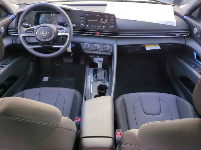 New 2026 Hyundai Elantra SE FWD image 14