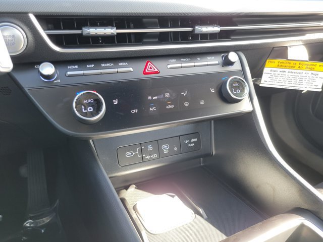 New 2026 Hyundai Sonata SEL FWD image 13