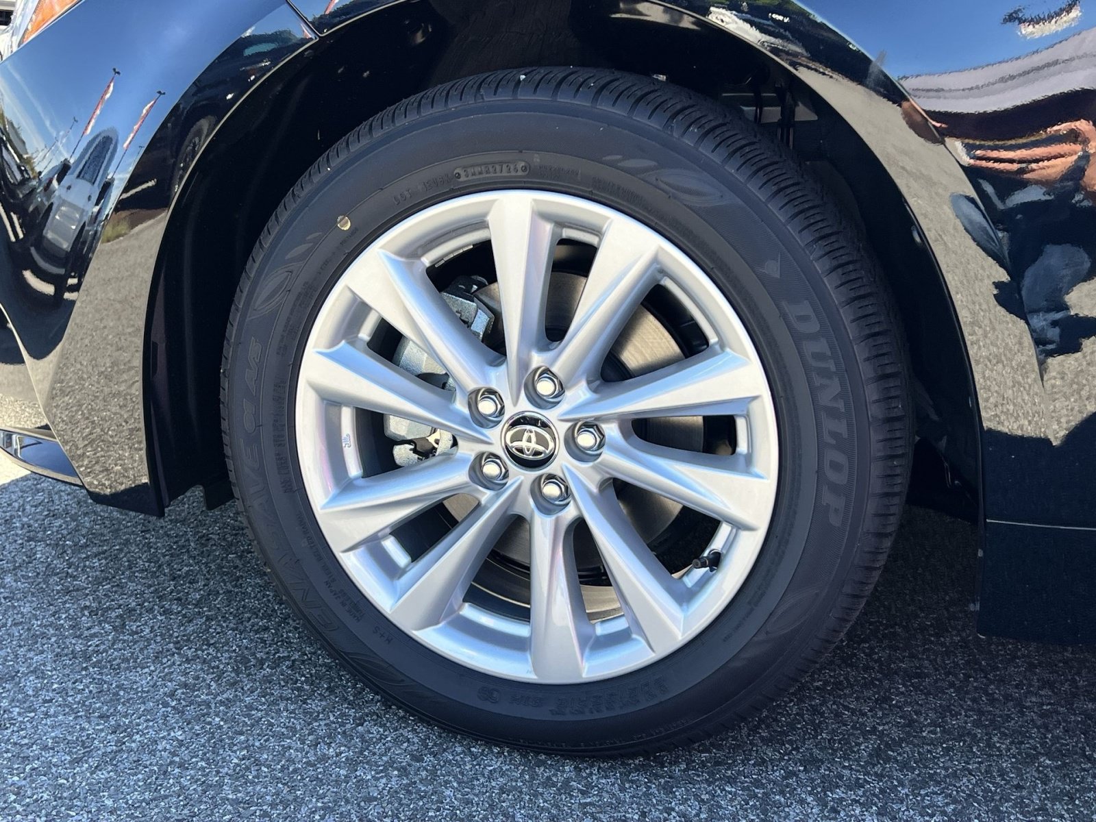 New 2026 Toyota Corolla LE FWD image 5