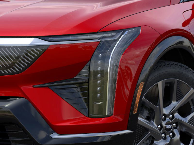 New 2025 Cadillac Optiq Luxury 1 image 34