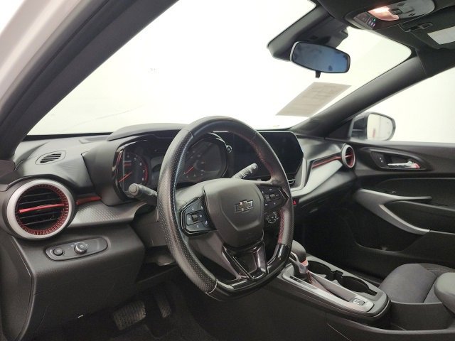 Used 2024 Chevrolet Trax RS w/ Driver Confidence Package image 12