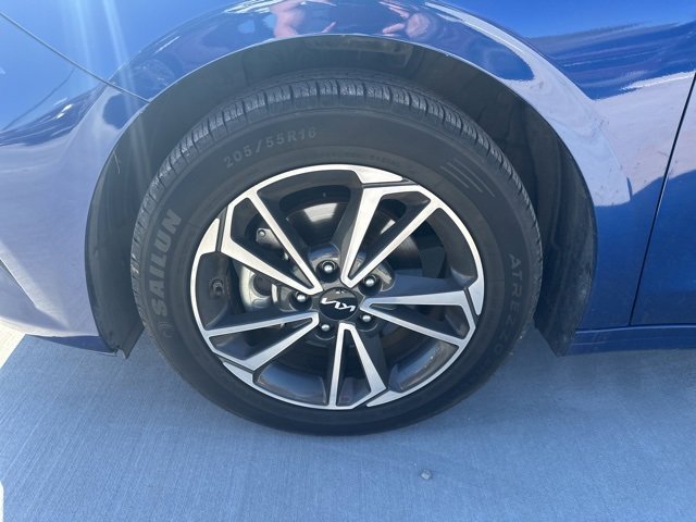 Certified 2023 Kia Forte LXS image 2