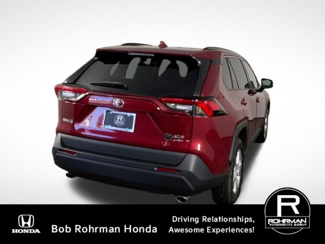 Used 2021 Toyota RAV4 XLE AWD/4WD image 8