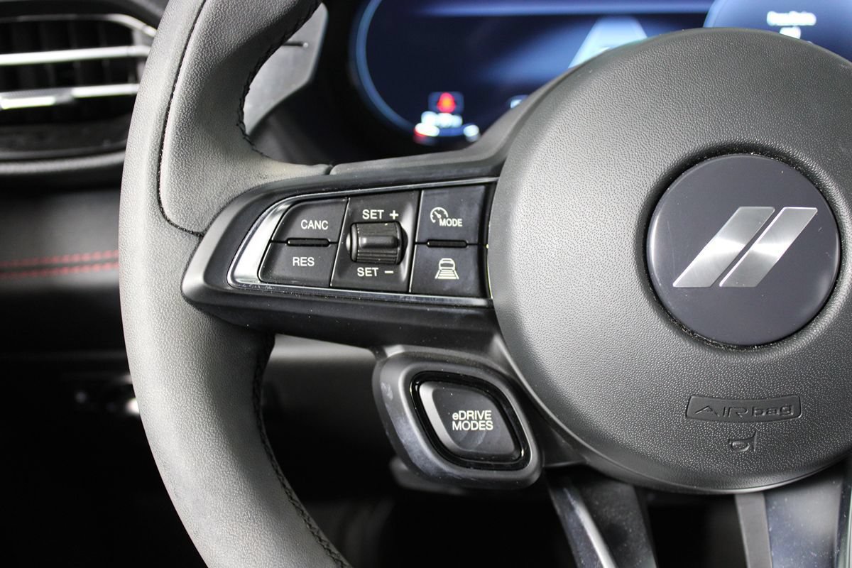 Used 2024 Dodge Hornet R/T w/ R/T Blacktop Package AWD/4WD image 19