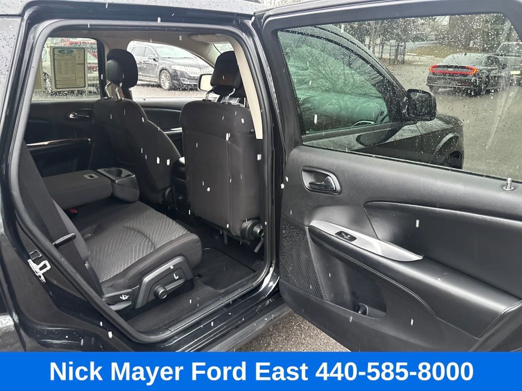 Used 2013 Dodge Journey SXT image 12