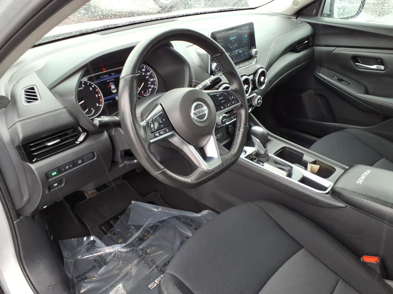 Used 2023 Nissan Sentra SV w/ All-Weather Package image 9