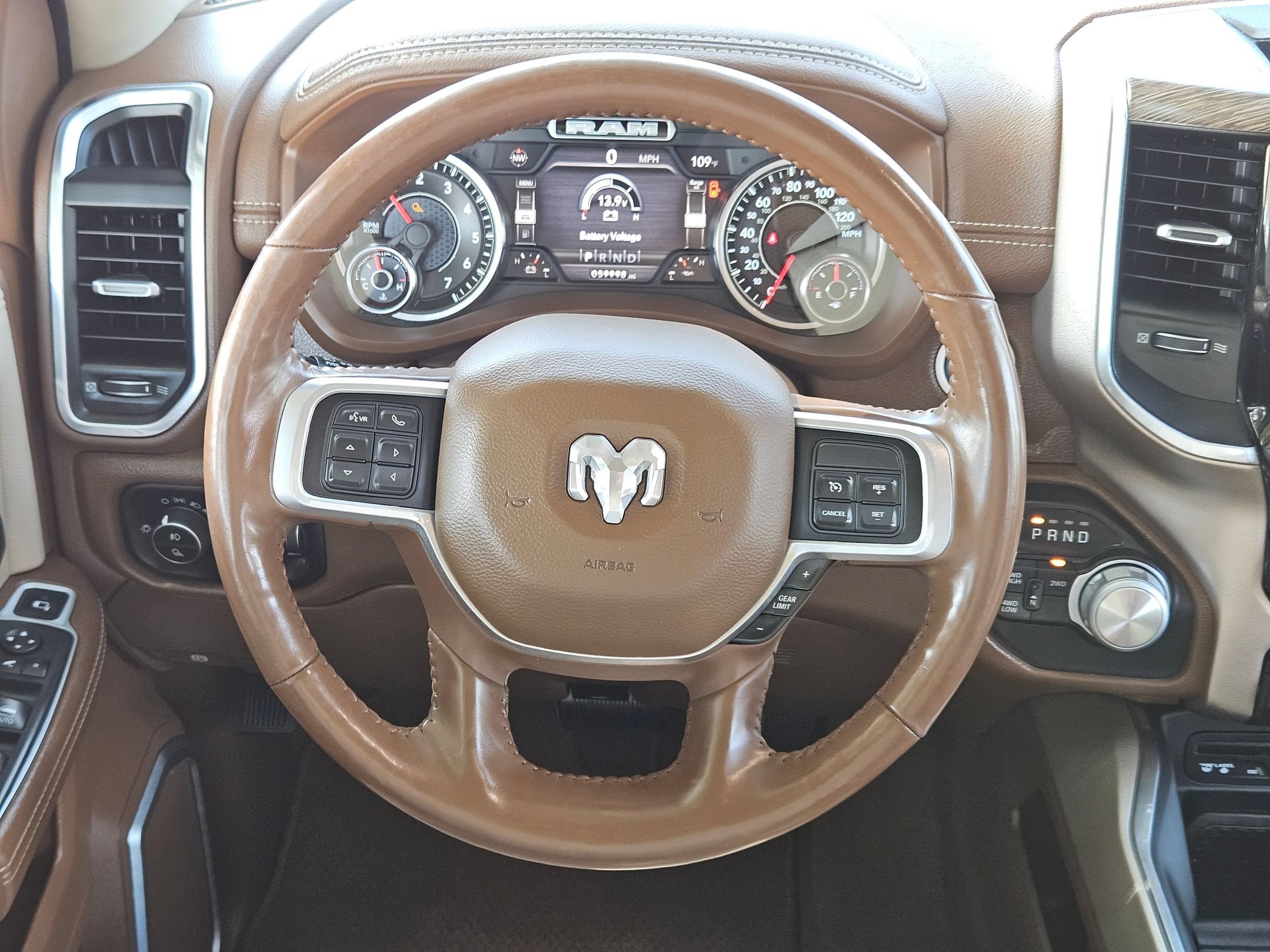 Used 2019 RAM 2500 Laramie AWD/4WD image 23
