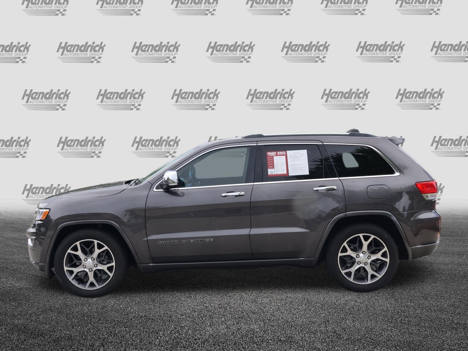 Used 2019 Jeep Grand Cherokee Overland AWD/4WD image 6
