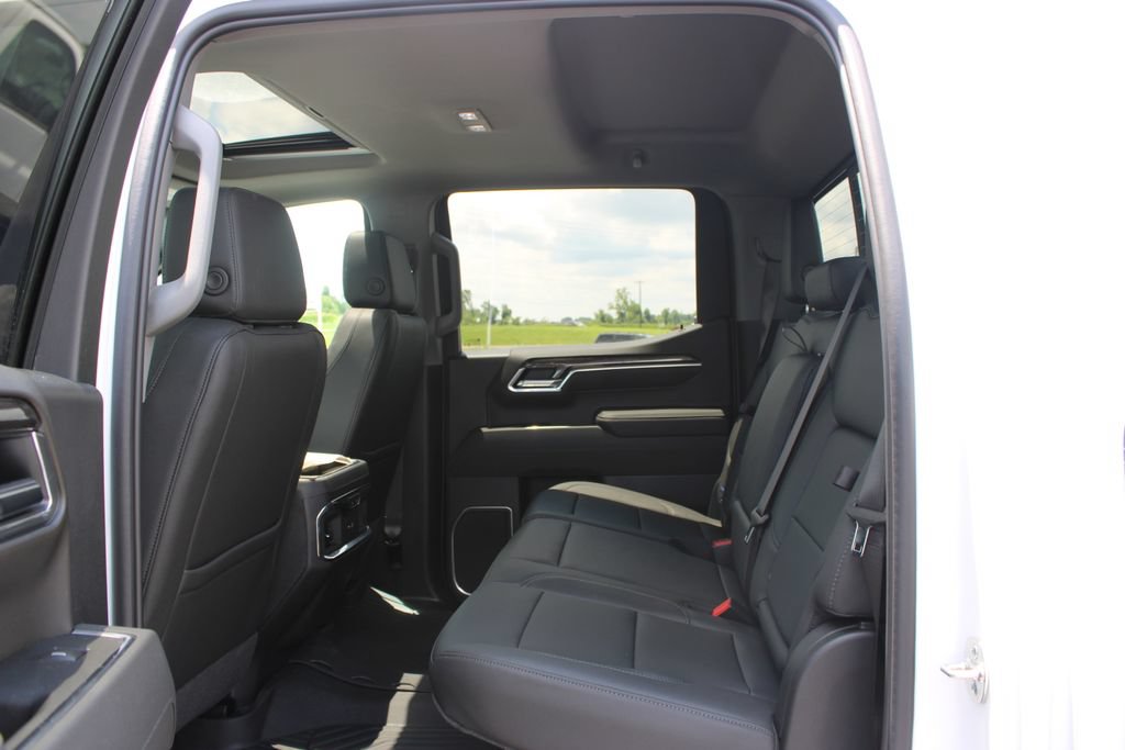 New 2026 Chevrolet Silverado 1500 LTZ w/ LTZ Premium Package AWD/4WD image 27