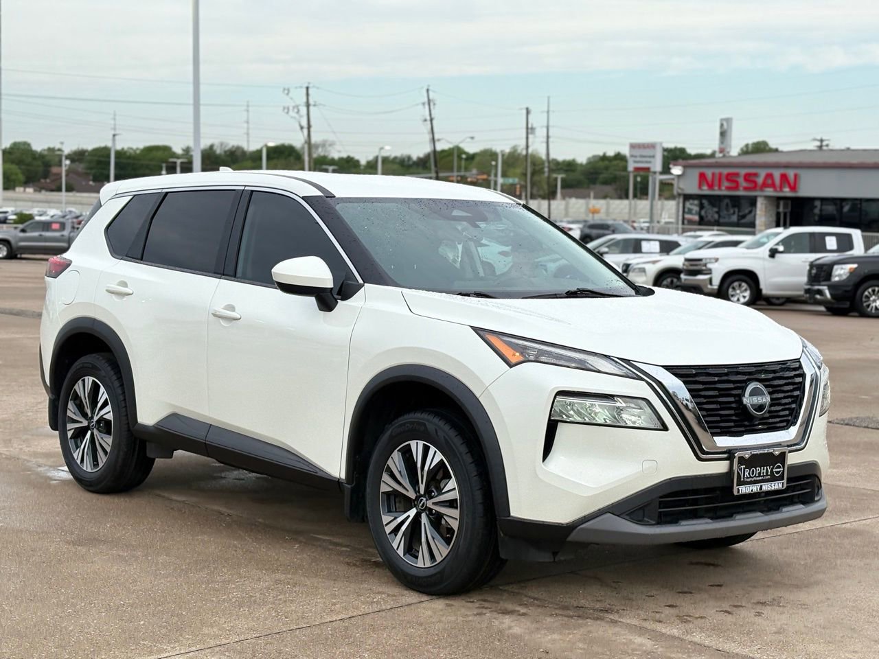 Certified 2023 Nissan Rogue SV image 6