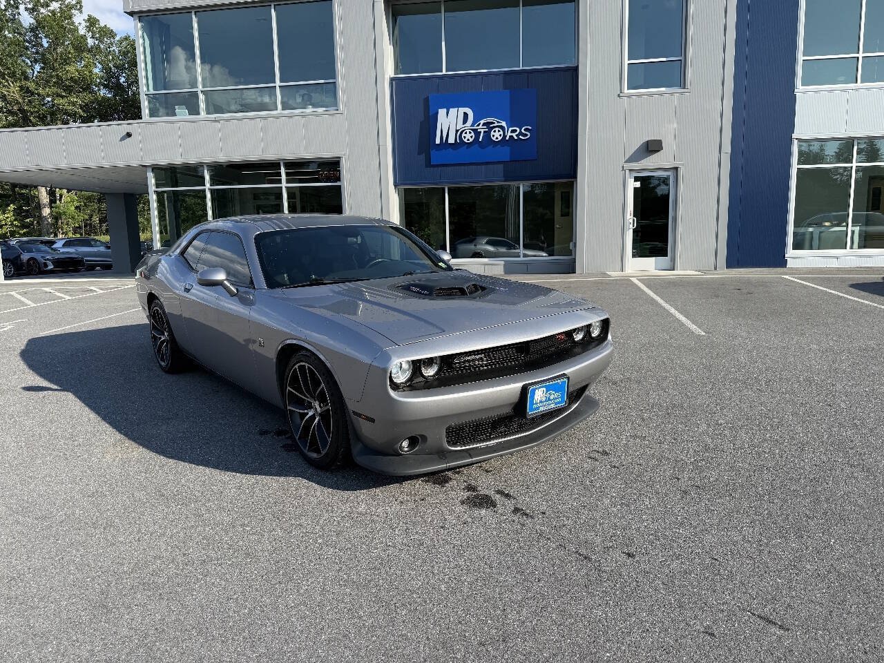 Used 2017 Dodge Challenger R/T Scat Pack RWD image 3