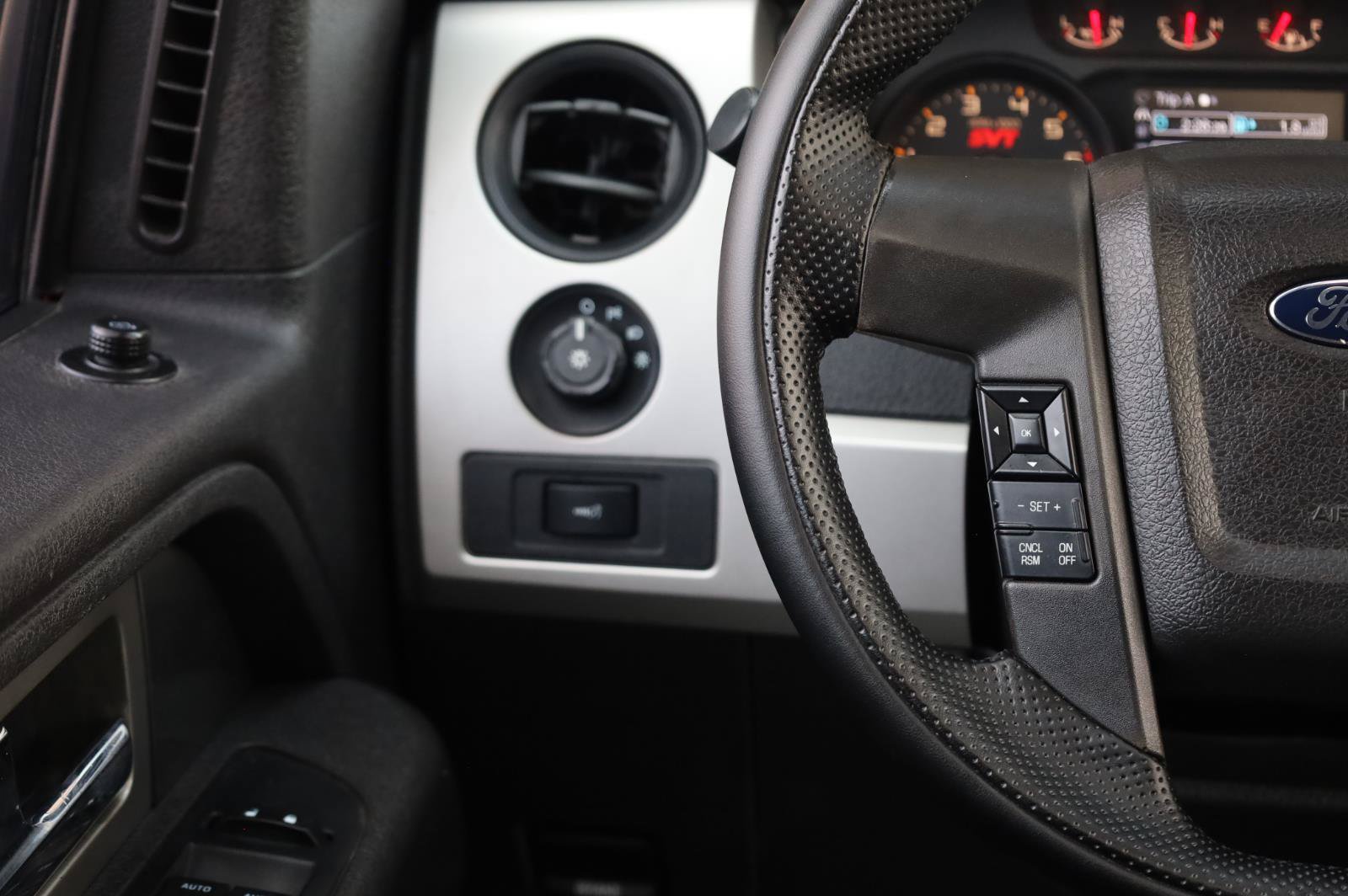 Used 2014 Ford F150 Raptor w/ Equipment Group 801A Luxury AWD/4WD image 35