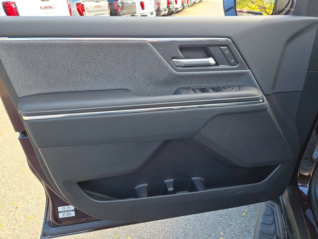 New 2026 GMC Sierra EV Elevation image 22