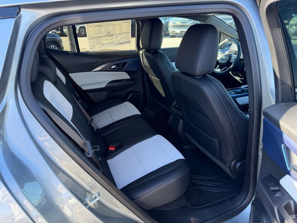 New 2026 Chevrolet Equinox EV LT FWD image 21