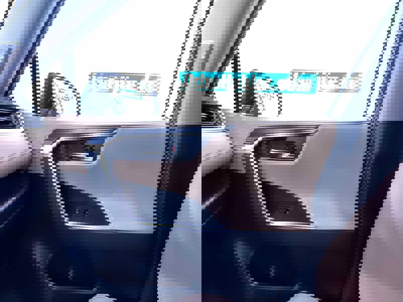 Used 2022 Toyota RAV4 Limited image 34