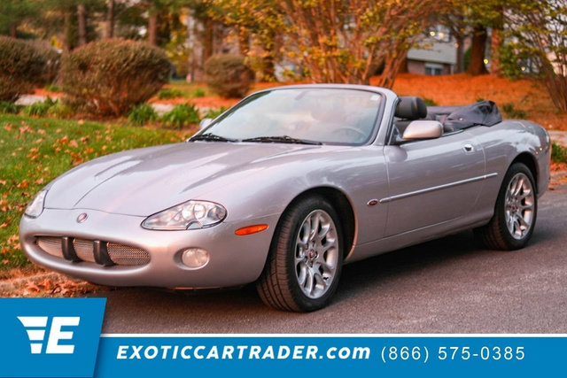Used 2001 Jaguar XK8 Convertible RWD video 1