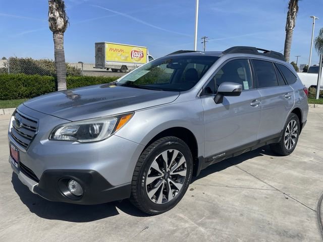 Used 2017 Subaru Outback 2.5i Limited image 4