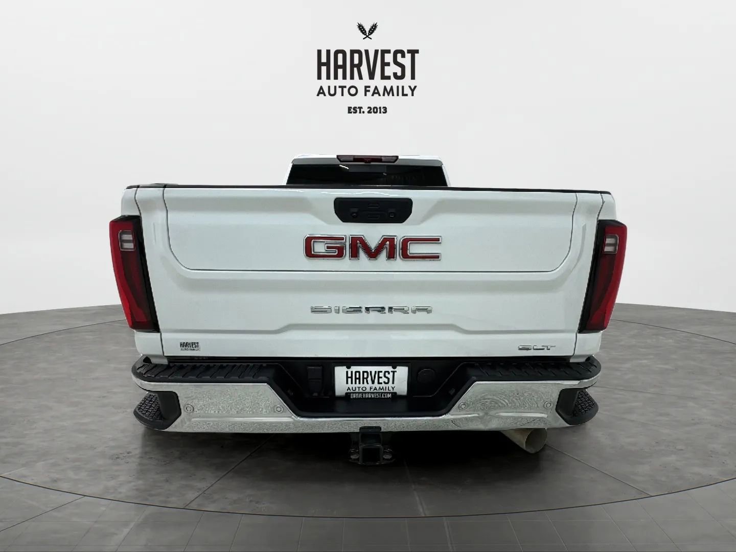 Used 2024 GMC Sierra 2500 SLT w/ SLT Convenience Package image 5