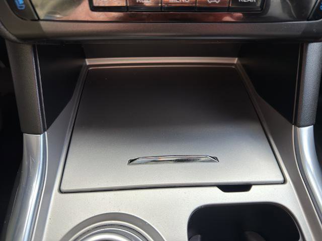 Certified 2020 Ford Explorer Limited w/ Class III Trailer Tow Package image 27