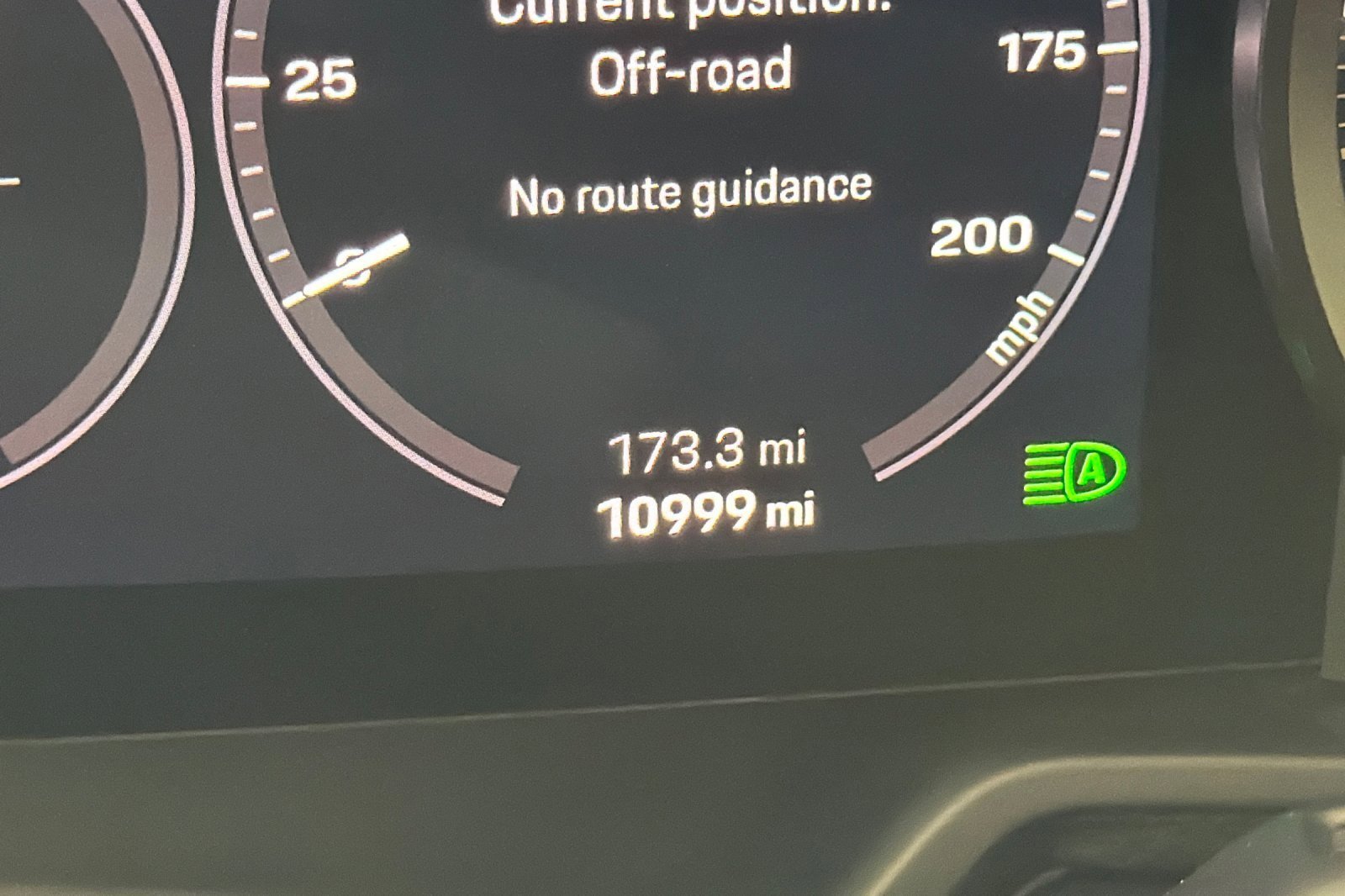 Used 2024 Porsche 911 Carrera w/ Premium Package image 22