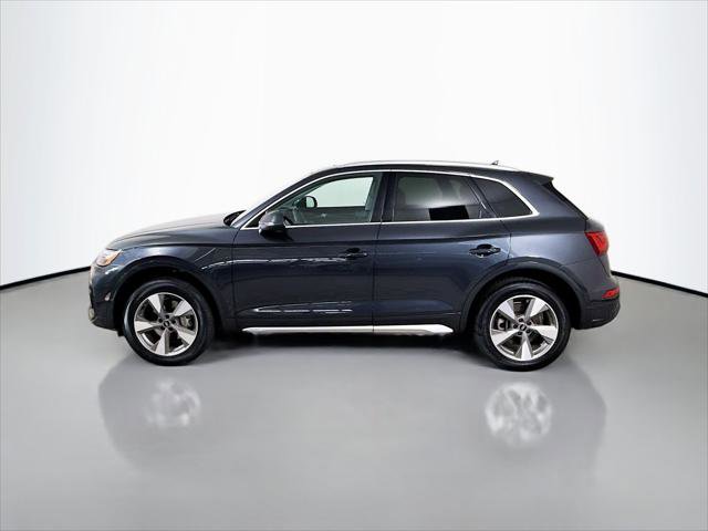 Certified 2023 Audi Q5 Premium w/ Premium Plus Package AWD/4WD image 2